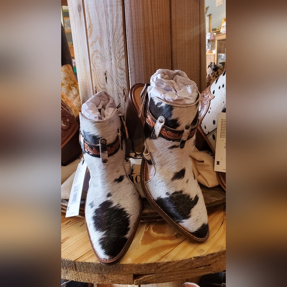 Myra Bag Booties Hair On Beth Jane Hand tooled Leather Myra Boots NWT - Picture 6 of 14